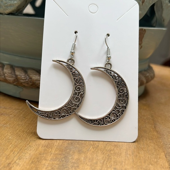 Crescent Moon Earrings - Picture 2 of 5